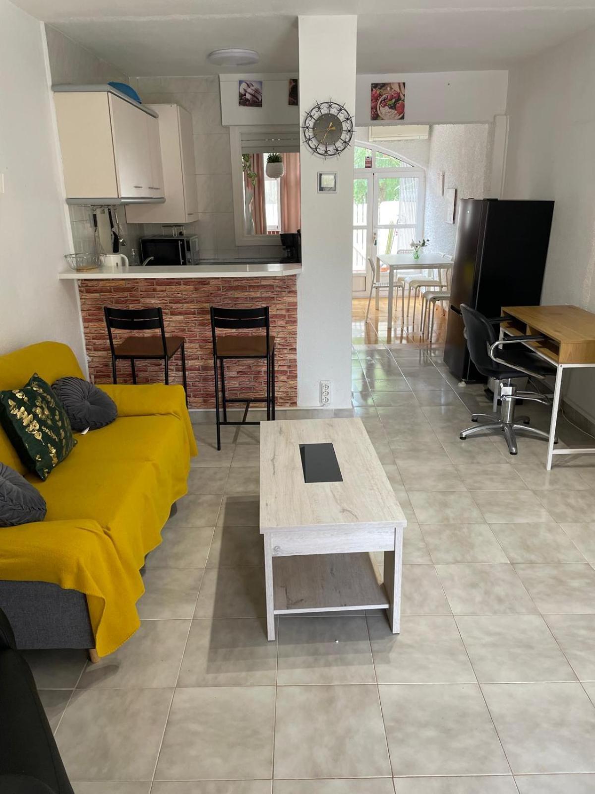 Villa Mare - 2 Beds With Balcony, Patio And Pool And Direct Park Access Murcia Exterior foto