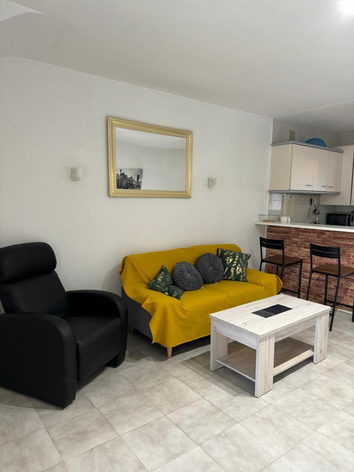 Villa Mare - 2 Beds With Balcony, Patio And Pool And Direct Park Access Murcia Exterior foto