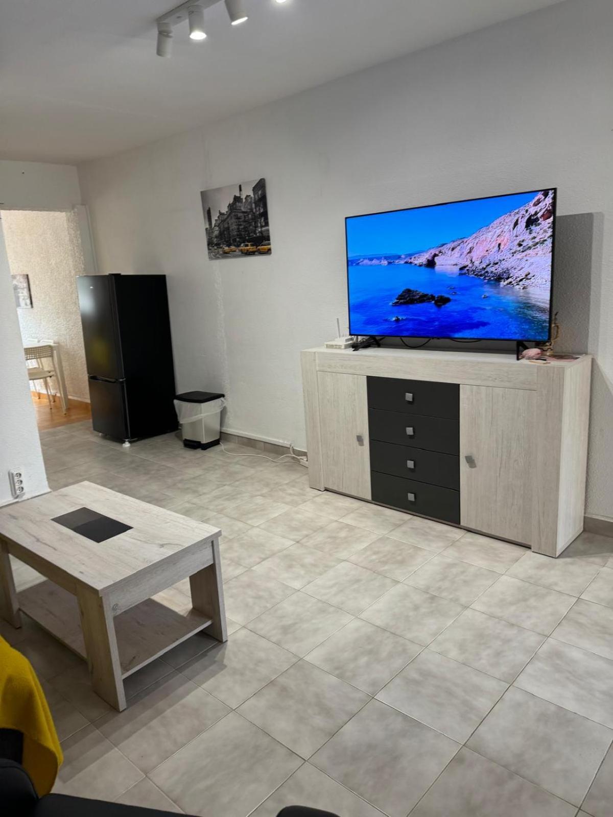 Villa Mare - 2 Beds With Balcony, Patio And Pool And Direct Park Access Murcia Exterior foto